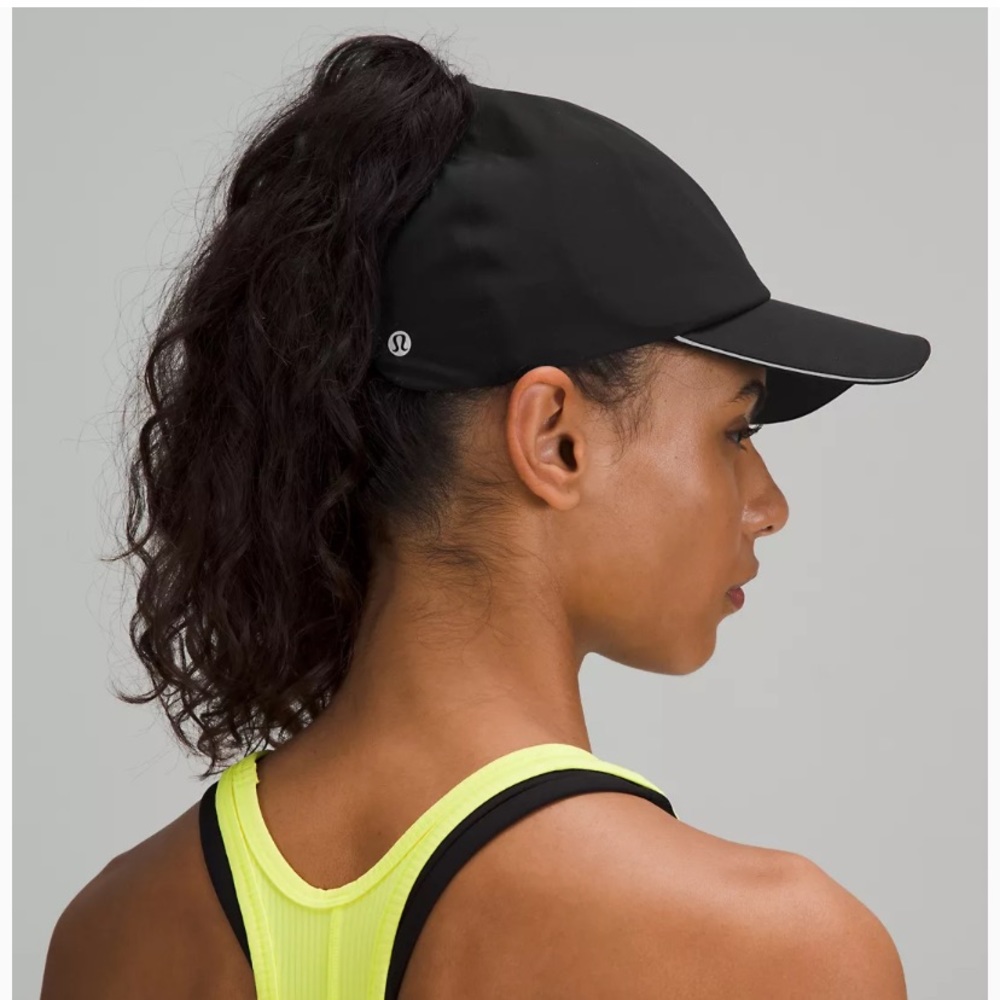 Lululemon black ponytail running cap